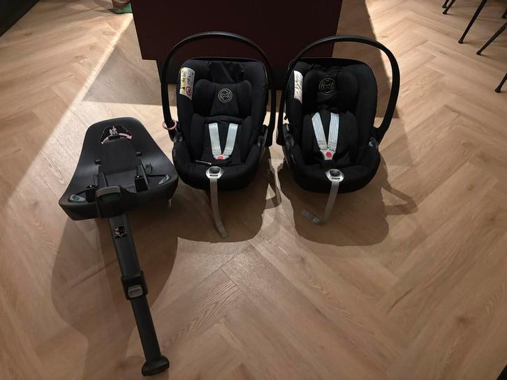 2x Cybex Cloud Z + Isofix Base, Kinderen en Baby's, Autostoeltjes, Gebruikt, Overige merken, 0 t/m 13 kg, Isofix, Verstelbare rugleuning