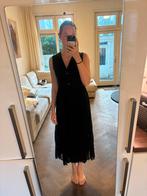 Sandro Paris Black Pleated Maxi Dress – Size M, Ophalen of Verzenden, Nieuw, Zwart, Onder de knie
