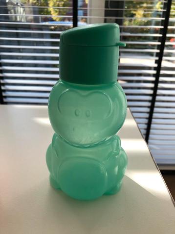 Twee Tupperware Drinkbekers Dieren beschikbaar voor biedingen