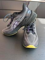 Asics novablast 3 maat 39, limited edition, Sport en Fitness, Loopsport en Atletiek, Ophalen of Verzenden, Zo goed als nieuw, Hardloopschoenen