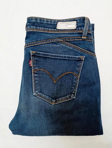 Levi's Revel Demi Curve Skinny W29, bieden vanaf €7,50 beschikbaar voor biedingen