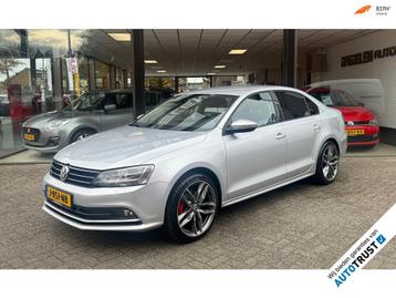 Volkswagen Jetta 1.2 TSI 105pk CAMERA | NAVI | CARPLAY | PDC beschikbaar voor biedingen