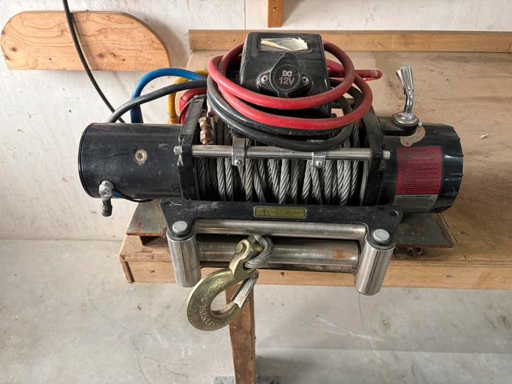 Een z.g.a.n. takel lier, Doe-het-zelf en Verbouw, Lieren en Takels, Zo goed als nieuw, Ophalen of Verzenden