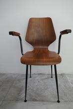 Vintage plywood teak stoel Carlo Ratti stijl met armleuning, Vintage, Ophalen of Verzenden, Metaal, Zo goed als nieuw