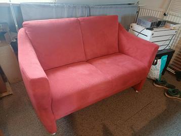 Rode Bank / Red Sofa