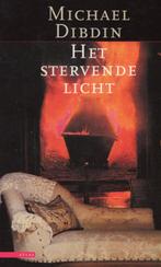 Het Stervende Licht - Michael Dibdin BOEK 9789025404079, Boeken, Ophalen of Verzenden, Zo goed als nieuw, Michael Dibdin