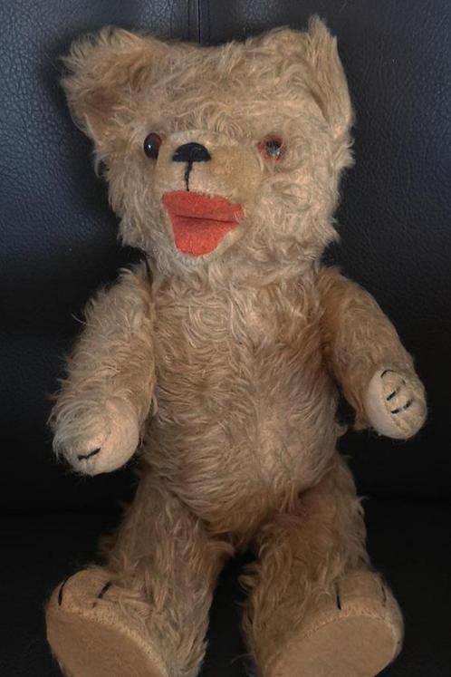 Clemens vrolijke teddy beer 40 jaar oud, Kinderen en Baby's, Speelgoed | Knuffels en Pluche, Nieuw, Beer, Ophalen of Verzenden