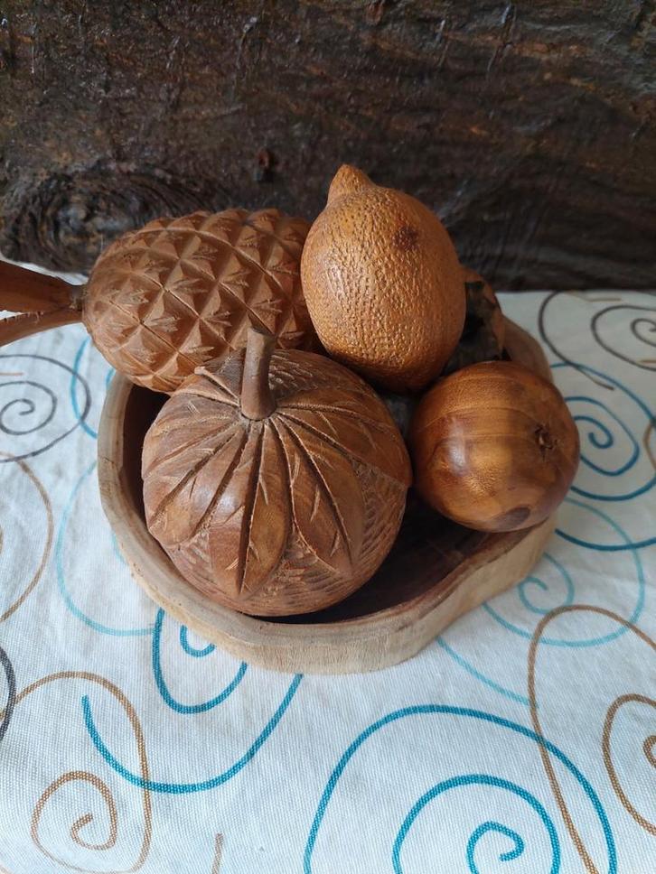 Houten schaal 5 stuks fruit, Antiek en Kunst, Kunst | Beelden en Houtsnijwerken, Ophalen