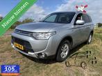 Mitsubishi Outlander 2.0 PHEV Business Edition X-Line, Auto's, Mitsubishi, Zwart, 4 cilinders, Leder en Stof, Origineel Nederlands