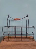 Vintage Flessenmand / Flessendrager, Overige houtsoorten, Minder dan 50 cm, Gebruikt, Minder dan 50 cm