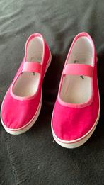 Gym schoenen meisje roze 32 chicane, Kinderen en Baby's, Kinderkleding | Schoenen en Sokken, Ophalen, Zo goed als nieuw, Meisje