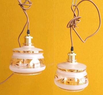 Prachtige vintage lampjes, oud roze en gouden details, set beschikbaar voor biedingen