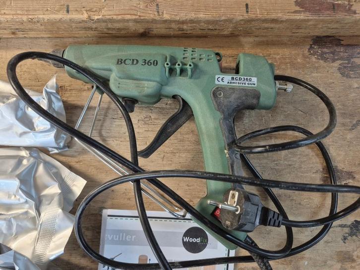 Woodfix houtreparatie/ knoestvuller Prof Kit, Doe-het-zelf en Verbouw, Gereedschap | Overige machines, Zo goed als nieuw, Verzenden