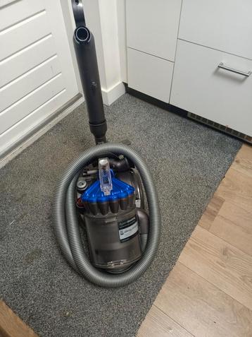 Dyson DC23 Stofzuiger - Perfecte Staat! beschikbaar voor biedingen