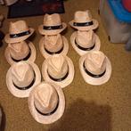 Stro hoedjes, Ophalen, Zo goed als nieuw