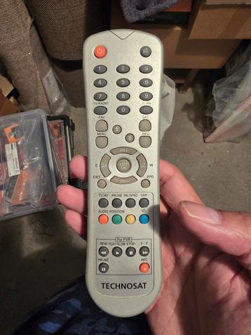 Originele Technosat afstandsbediening (PVR) beschikbaar voor biedingen