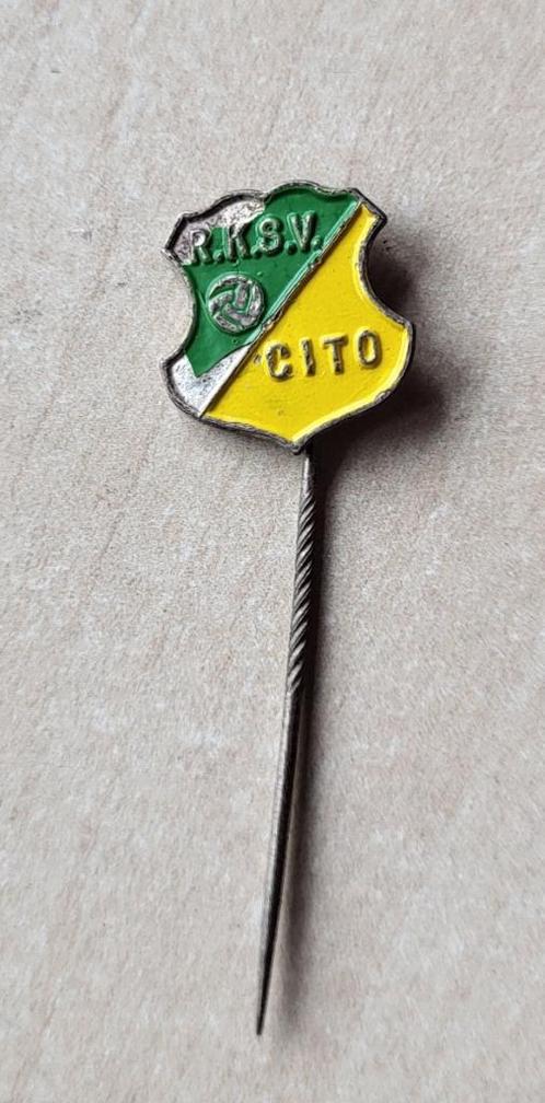 Voetbal RKSV Cito Oss (slechte kwaliteit) speldje, Verzamelen, Speldjes, Pins en Buttons, Gebruikt, Speldje of Pin, Overige onderwerpen