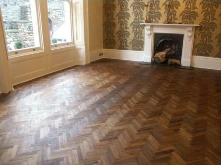 Hardhouten massieve Tapis vloer. In Visgraat of Stroken., Huis en Inrichting, Stoffering | Vloerbedekking, Nieuw, Parket, Ophalen of Verzenden