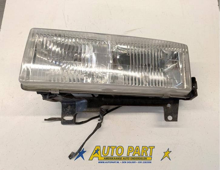 Chevrolet Express koplamp 1996-2002, Auto-onderdelen, Accu's en Toebehoren, Amerikaanse onderdelen, Chevrolet, Gebruikt, Ophalen of Verzenden