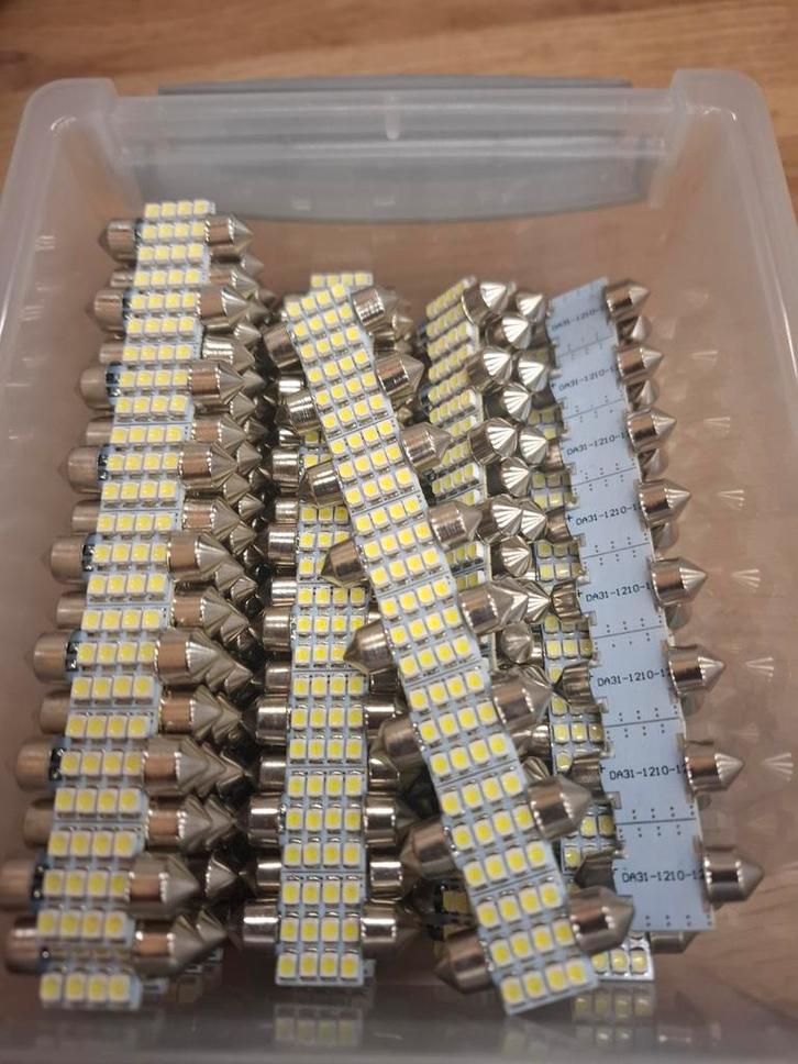 Interieur LED Verlichting - Wit - 36mm 12V, Hobby en Vrije tijd, Elektronica-componenten, Nieuw, Ophalen of Verzenden