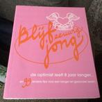 Trisha MacNair - Blijf eeuwig jong, Ophalen of Verzenden, Zo goed als nieuw, T. MacNair