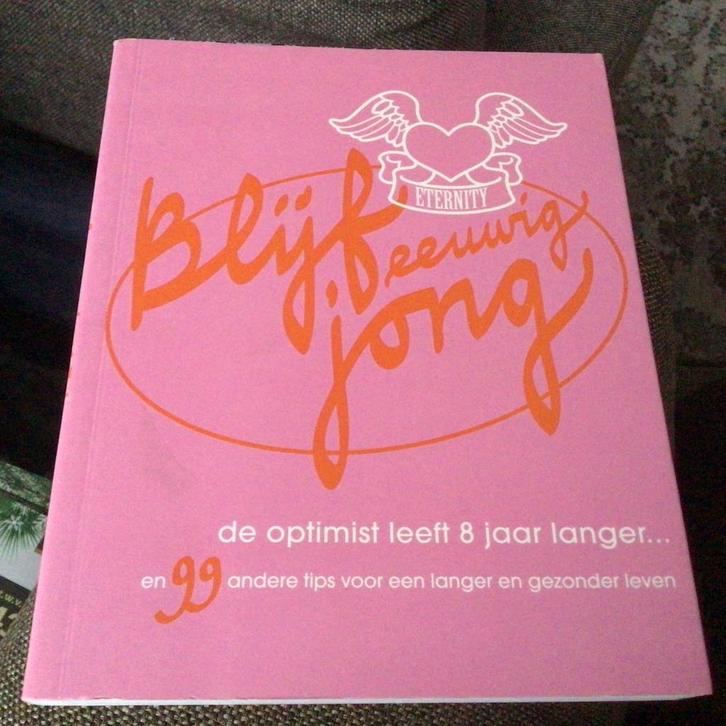 Trisha MacNair - Blijf eeuwig jong, Boeken, Advies, Hulp en Training, Zo goed als nieuw, Ophalen of Verzenden