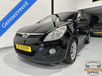 Hyundai i20 1.4i DynamicVersion*Elekramen*Centrverg beschikbaar voor biedingen