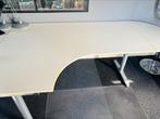 Hoekbureau van IKEA, Huis en Inrichting, Bureaus, Ophalen, In hoogte verstelbaar, Zo goed als nieuw, Bureau