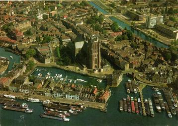 Dordrecht, Hooikade met Maartensgat en O.L. Vrouwe Kerk - lu beschikbaar voor biedingen