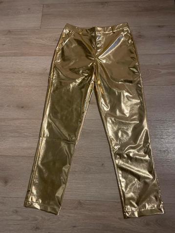 Gouden broek maat 32 beschikbaar voor biedingen