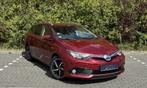 Toyota Auris Touring Sports+ 1.8 Hybrid Dynamic | 17” LM |, Auto's, Euro 6, Leder en Stof, Grijs, Hybride Elektrisch/Benzine