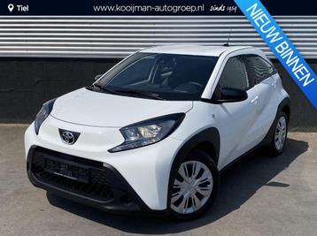 Toyota Aygo X 1.0 VVT-i MT Play Rijklaar vanaf €19.850,- N beschikbaar voor biedingen