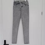 Grijze spijkerbroek / skinny jeans Primark - maat 36 S, Primark, Ophalen of Verzenden, W28 - W29 (confectie 36), Grijs