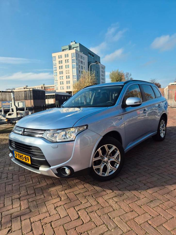 Mitsubishi Outlander PHEV 2.0 Executive Edition 203pk Camera, Auto's, Mitsubishi, Particulier, Outlander, 4x4, Achteruitrijcamera