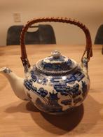 Chinees theepotje met een rieten handvat, Ophalen of Verzenden