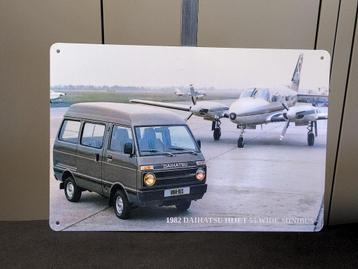 Metalen Retro Reclamebord Daihatsu Hijet Minibus 55 Wide beschikbaar voor biedingen