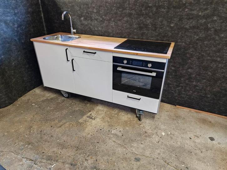 TE HUUR Mobiel keukenblok, Huis en Inrichting, Keuken | Complete keukens, Nieuw, Enkelwandige keuken, Verzenden