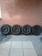 4 Goodyear UltraGrip Winterbanden 195/65 R15, Ophalen, Gebruikt