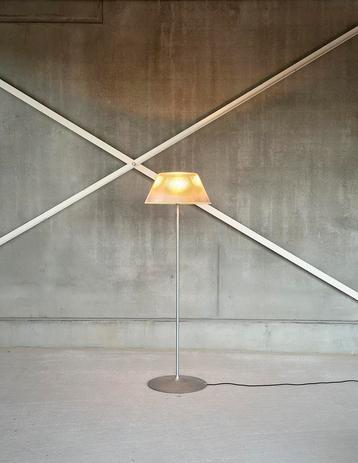 Flos “Romeo Moon” F floorlamp beschikbaar voor biedingen
