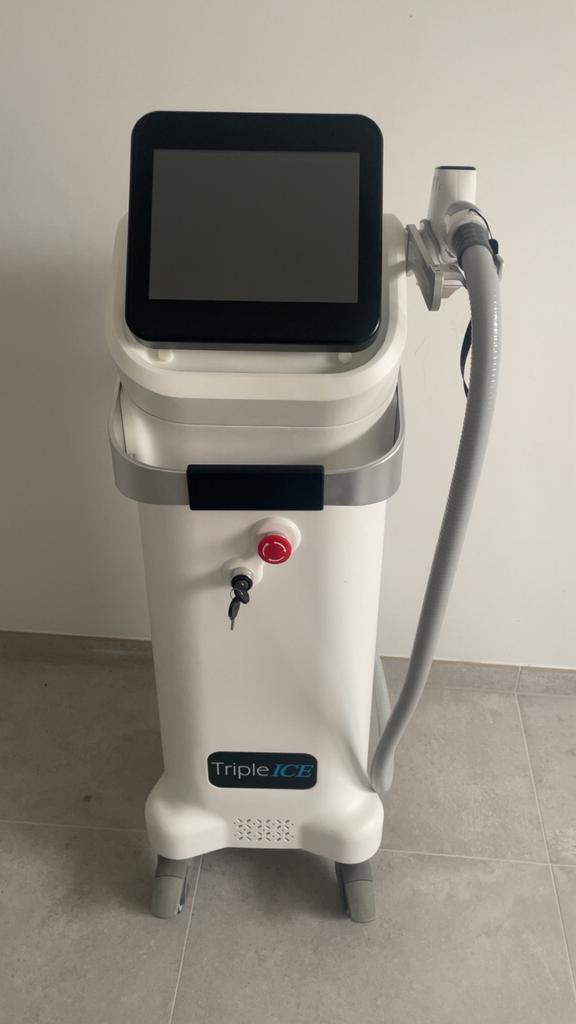 TRIPPLE DIODE ICE LASER, Witgoed en Apparatuur, Persoonlijke-verzorgingsapparatuur, Zo goed als nieuw, Ophalen