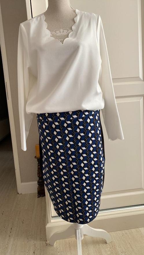 Rok Kokerrok maat 42 Merk AMISU Nieuw, Kleding | Dames, Rokken, Nieuw, Maat 42/44 (L), Blauw, Knielengte, Ophalen of Verzenden