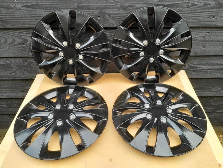 4x WIELDOP 15 Inch - Type Storm -Set prijs €10,-, Auto diversen, Wieldoppen, Gebruikt, Verzenden