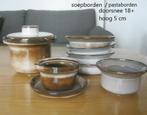 Driehoek Huizen, pasta borden, dekschaal, sauskom, schaaltje, Ophalen of Verzenden, Zo goed als nieuw, Aardewerk, Bord(en)