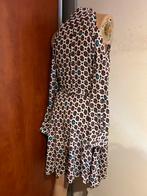 Maje jurk met open schouders maat m 3 origineel zgan, Maat 38/40 (M), G, Wit, G