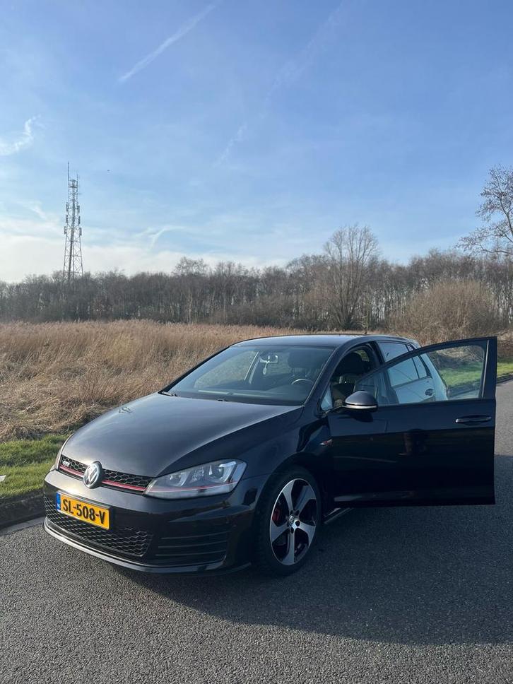 Volkswagen Golf 2.0 TSI 162KW 5D DSG 2013 Zwart, Auto's, Volkswagen, Particulier, Golf, Benzine, C, Hatchback, Automaat, Geïmporteerd