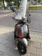 Vespa Sprint Porsche agaat grijs FULL option, Fietsen en Brommers, Scooters | Vespa, Ophalen of Verzenden, Zo goed als nieuw, Overige modellen
