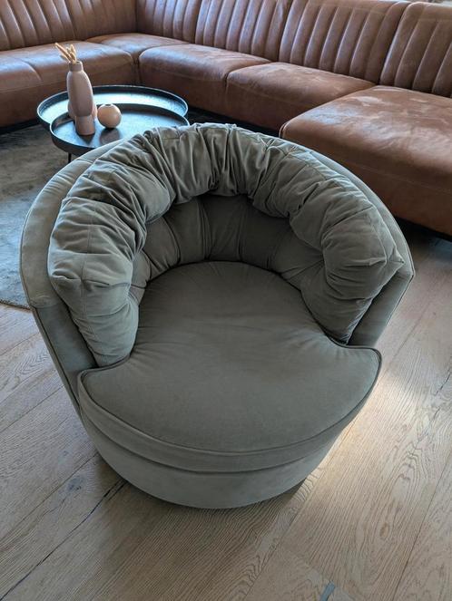 BePureHome Carousel Draaifauteuil Fluweel Khaki (grijzig), Huis en Inrichting, Fauteuils, Gebruikt, 75 tot 100 cm, 75 tot 100 cm