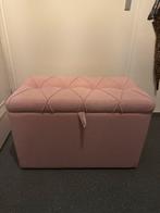 Roze gecapitonneerde hocker / poef met opbergruimte, Ophalen, Overige materialen, Minder dan 50 cm, Gebruikt