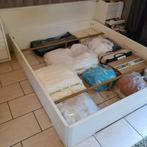 Bedombouw 180 x 210 cm en achterwand hoofdbord 200 cm, Ophalen, Gebruikt, 210 cm, Tweepersoons