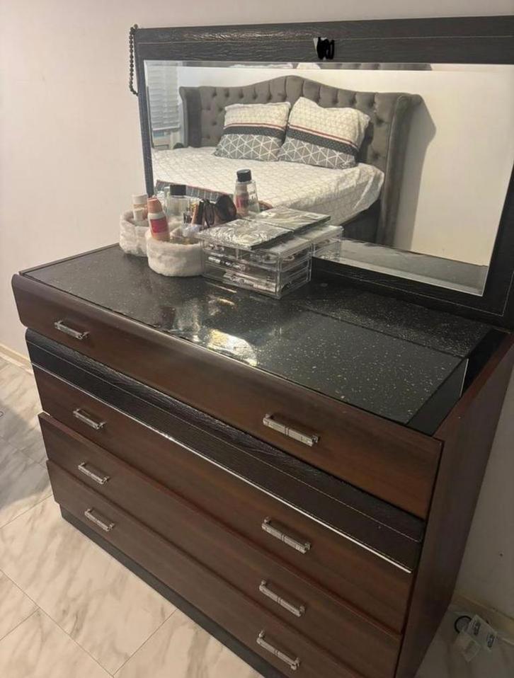 Kledingkast met spiegel en commode, Huis en Inrichting, Kasten | Kledingkasten, Zo goed als nieuw, 200 cm of meer, 150 tot 200 cm